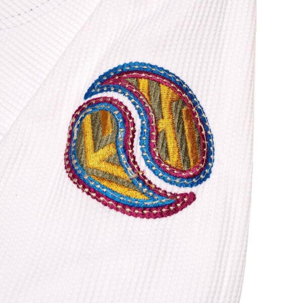 Albino and Preto Batch #45: Paisley - Image 13