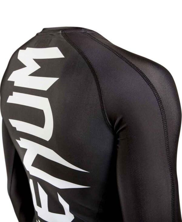 Venum Giant rash guard long sleeve - Image 4